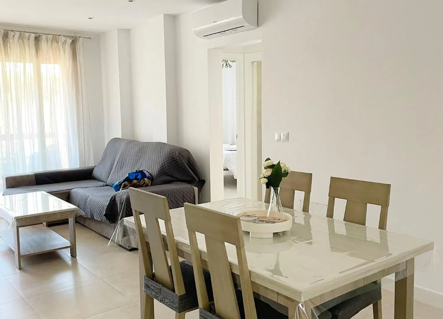 Amplio Apartamento En Torremolinos By Bebalmy Apartment 0*,