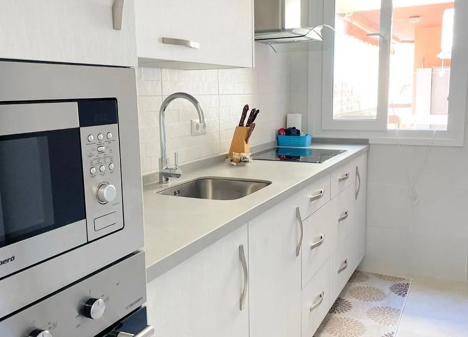 Amplio Apartamento En Torremolinos By Bebalmy Apartment